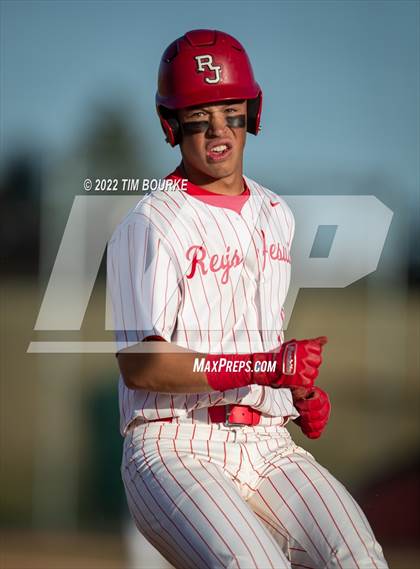 Thumbnail 2 in ThunderRidge @ Regis Jesuit photogallery.