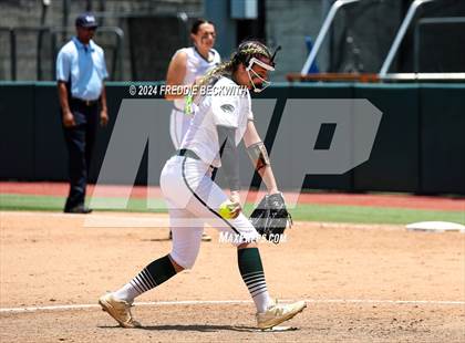 Thumbnail 3 in Neches vs. Hermleigh (UIL 1A Softball Semifinal) photogallery.