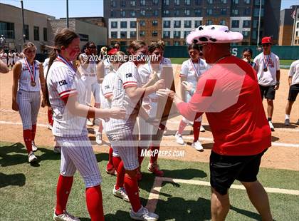 Thumbnail 2 in Neches vs. Hermleigh (UIL 1A Softball Semifinal) photogallery.
