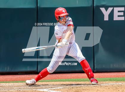 Thumbnail 3 in Neches vs. Hermleigh (UIL 1A Softball Semifinal) photogallery.