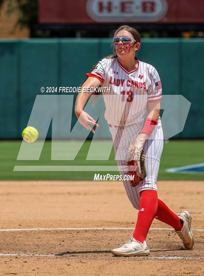 Thumbnail 1 in Neches vs. Hermleigh (UIL 1A Softball Semifinal) photogallery.