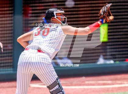 Thumbnail 1 in Neches vs. Hermleigh (UIL 1A Softball Semifinal) photogallery.