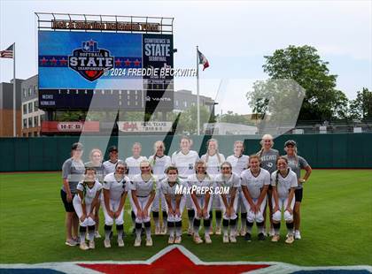 Thumbnail 3 in Neches vs. Hermleigh (UIL 1A Softball Semifinal) photogallery.
