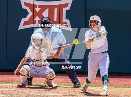 Thumbnail 1 in Neches vs. Hermleigh (UIL 1A Softball Semifinal) photogallery.