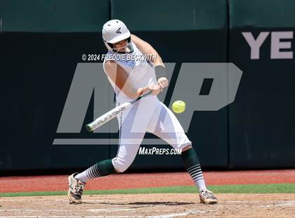 Thumbnail 1 in Neches vs. Hermleigh (UIL 1A Softball Semifinal) photogallery.