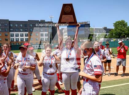Thumbnail 2 in Neches vs. Hermleigh (UIL 1A Softball Semifinal) photogallery.