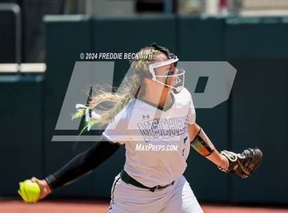 Thumbnail 1 in Neches vs. Hermleigh (UIL 1A Softball Semifinal) photogallery.