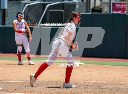 Thumbnail 1 in Neches vs. Hermleigh (UIL 1A Softball Semifinal) photogallery.