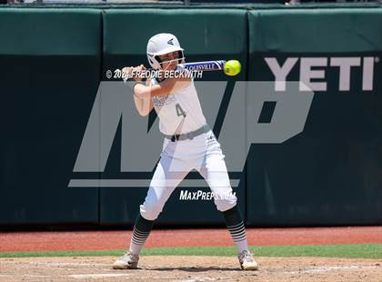 Thumbnail 1 in Neches vs. Hermleigh (UIL 1A Softball Semifinal) photogallery.
