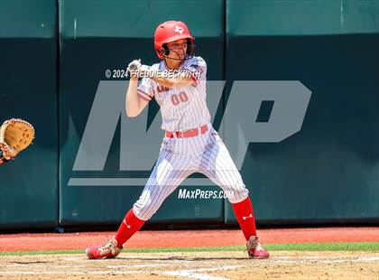 Thumbnail 2 in Neches vs. Hermleigh (UIL 1A Softball Semifinal) photogallery.