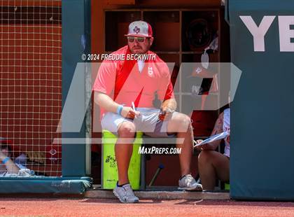 Thumbnail 1 in Neches vs. Hermleigh (UIL 1A Softball Semifinal) photogallery.