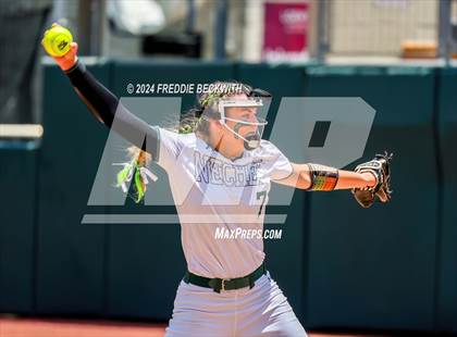 Thumbnail 3 in Neches vs. Hermleigh (UIL 1A Softball Semifinal) photogallery.
