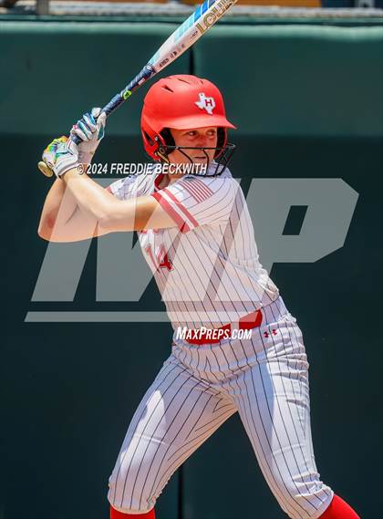 Thumbnail 1 in Neches vs. Hermleigh (UIL 1A Softball Semifinal) photogallery.