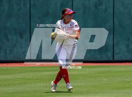 Thumbnail 3 in Neches vs. Hermleigh (UIL 1A Softball Semifinal) photogallery.