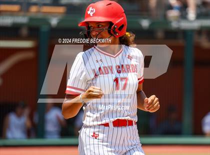 Thumbnail 2 in Neches vs. Hermleigh (UIL 1A Softball Semifinal) photogallery.
