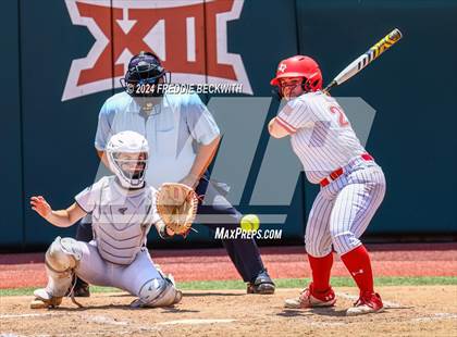 Thumbnail 2 in Neches vs. Hermleigh (UIL 1A Softball Semifinal) photogallery.
