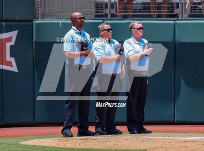 Thumbnail 1 in Neches vs. Hermleigh (UIL 1A Softball Semifinal) photogallery.