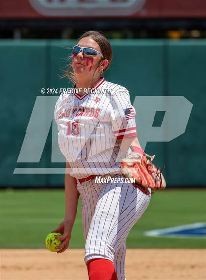 Thumbnail 3 in Neches vs. Hermleigh (UIL 1A Softball Semifinal) photogallery.