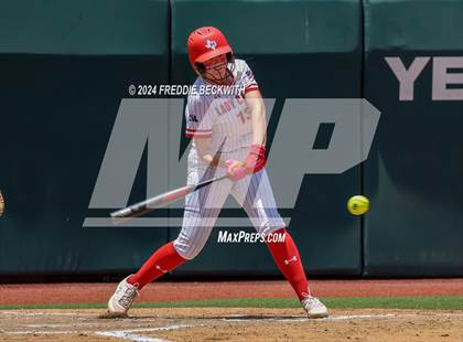 Thumbnail 1 in Neches vs. Hermleigh (UIL 1A Softball Semifinal) photogallery.