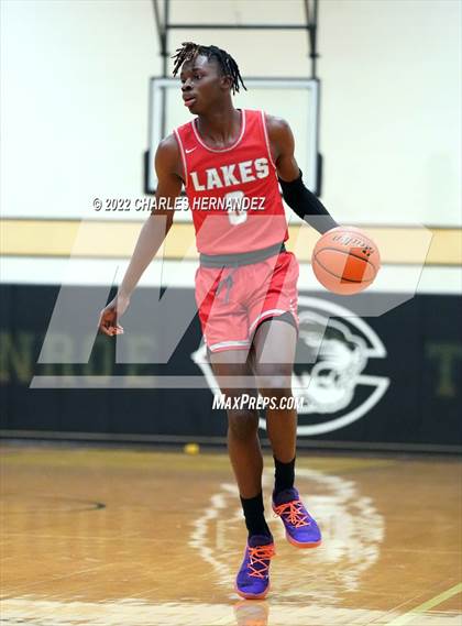 Thumbnail 2 in Jersey Village vs. Cypress Lakes (Conroe Christmas Classic) photogallery.