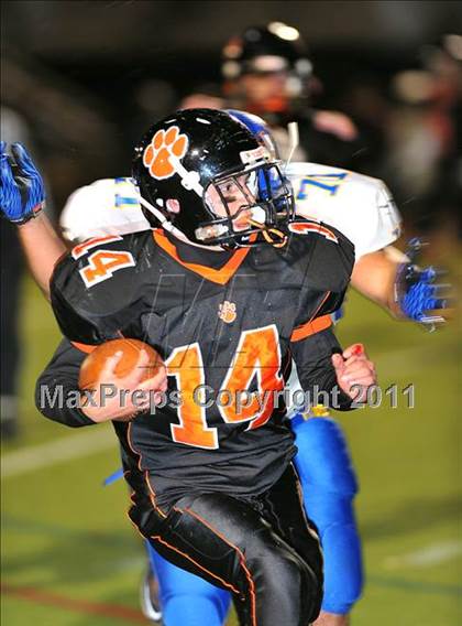 Thumbnail 2 in Harding @ Ridgefield photogallery.