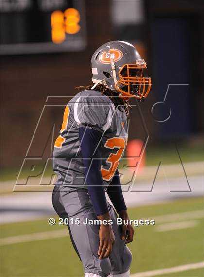 Thumbnail 3 in East Ridge vs Notre Dame photogallery.