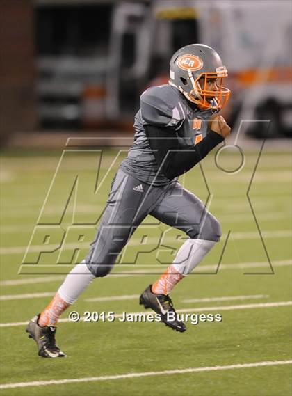 Thumbnail 3 in East Ridge vs Notre Dame photogallery.