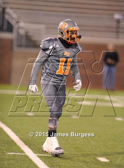 Thumbnail 3 in East Ridge vs Notre Dame photogallery.