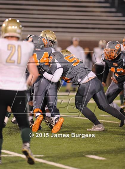 Thumbnail 2 in East Ridge vs Notre Dame photogallery.