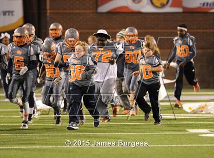 Thumbnail 2 in East Ridge vs Notre Dame photogallery.