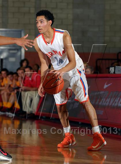 Thumbnail 2 in Bishop Gorman vs. Orange Lutheran (Nike Extravaganza) photogallery.