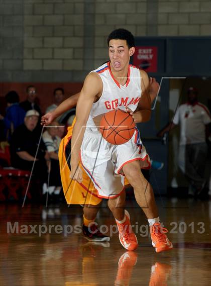 Thumbnail 2 in Bishop Gorman vs. Orange Lutheran (Nike Extravaganza) photogallery.
