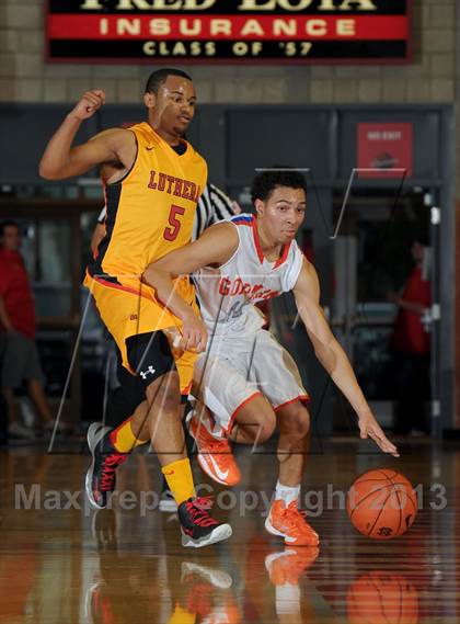 Thumbnail 1 in Bishop Gorman vs. Orange Lutheran (Nike Extravaganza) photogallery.