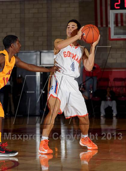 Thumbnail 3 in Bishop Gorman vs. Orange Lutheran (Nike Extravaganza) photogallery.
