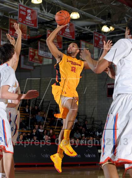 Thumbnail 2 in Bishop Gorman vs. Orange Lutheran (Nike Extravaganza) photogallery.