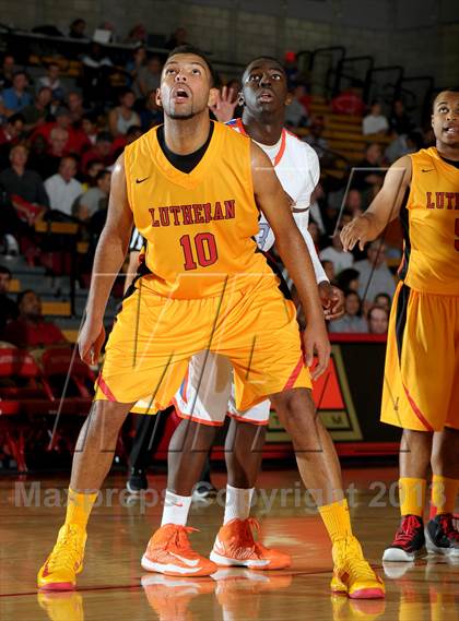 Thumbnail 2 in Bishop Gorman vs. Orange Lutheran (Nike Extravaganza) photogallery.