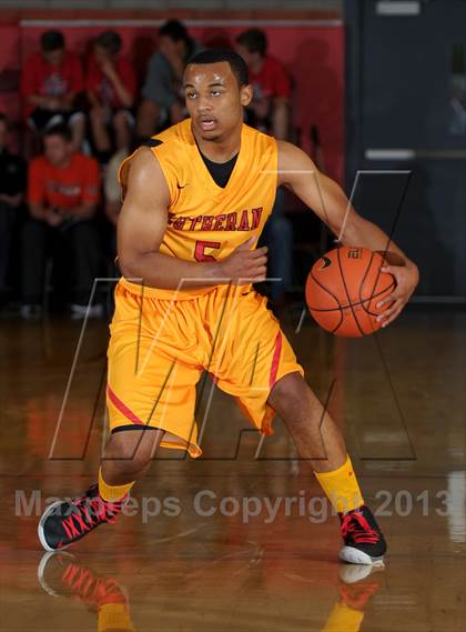 Thumbnail 3 in Bishop Gorman vs. Orange Lutheran (Nike Extravaganza) photogallery.