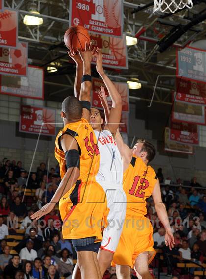 Thumbnail 3 in Bishop Gorman vs. Orange Lutheran (Nike Extravaganza) photogallery.