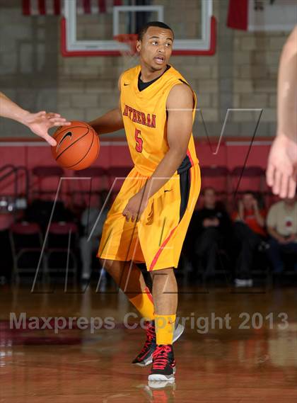 Thumbnail 1 in Bishop Gorman vs. Orange Lutheran (Nike Extravaganza) photogallery.