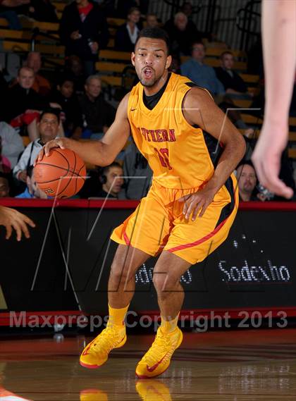 Thumbnail 1 in Bishop Gorman vs. Orange Lutheran (Nike Extravaganza) photogallery.