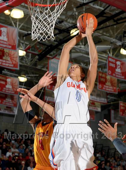Thumbnail 1 in Bishop Gorman vs. Orange Lutheran (Nike Extravaganza) photogallery.