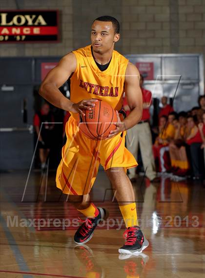 Thumbnail 2 in Bishop Gorman vs. Orange Lutheran (Nike Extravaganza) photogallery.