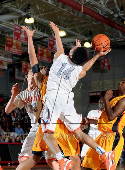 Thumbnail 2 in Bishop Gorman vs. Orange Lutheran (Nike Extravaganza) photogallery.
