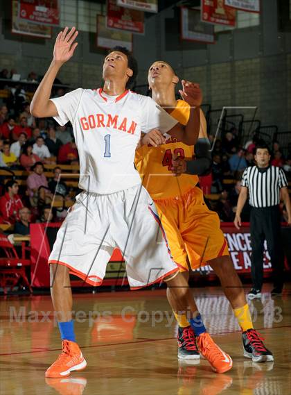 Thumbnail 1 in Bishop Gorman vs. Orange Lutheran (Nike Extravaganza) photogallery.