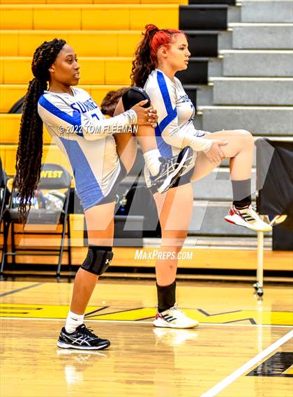 Thumbnail 1 in Sumner Academy @ Shawnee Mission West photogallery.
