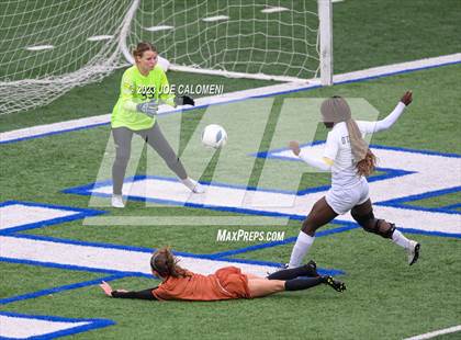 Thumbnail 1 in O'Connor vs Round Rock Westwood (UIL 6A Regional Semifinals) photogallery.