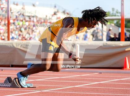 Thumbnail 2 in UIL 5A State Track Meet photogallery.