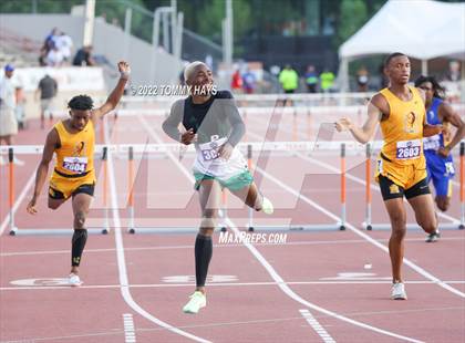 Thumbnail 3 in UIL 5A State Track Meet photogallery.