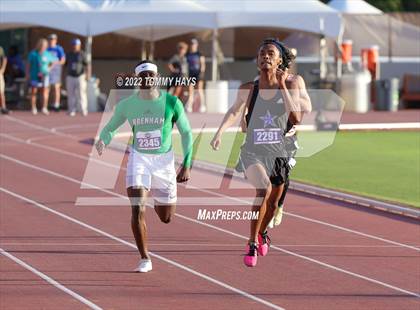 Thumbnail 3 in UIL 5A State Track Meet photogallery.