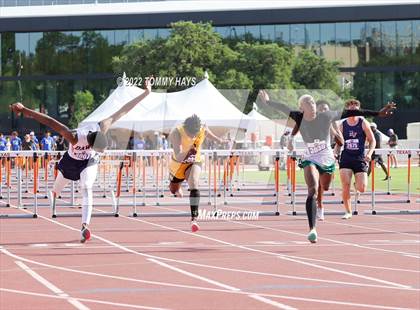 Thumbnail 1 in UIL 5A State Track Meet photogallery.